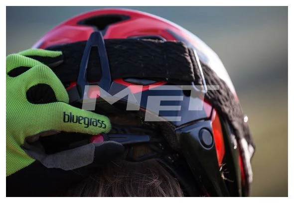 Casco Integral Met Parachute Noir / Rouge - Imagen 5